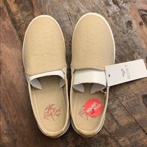 Roxy brand new tennis shoes, new in box